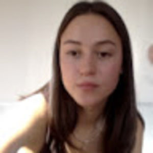 Meet your Posher, Camille